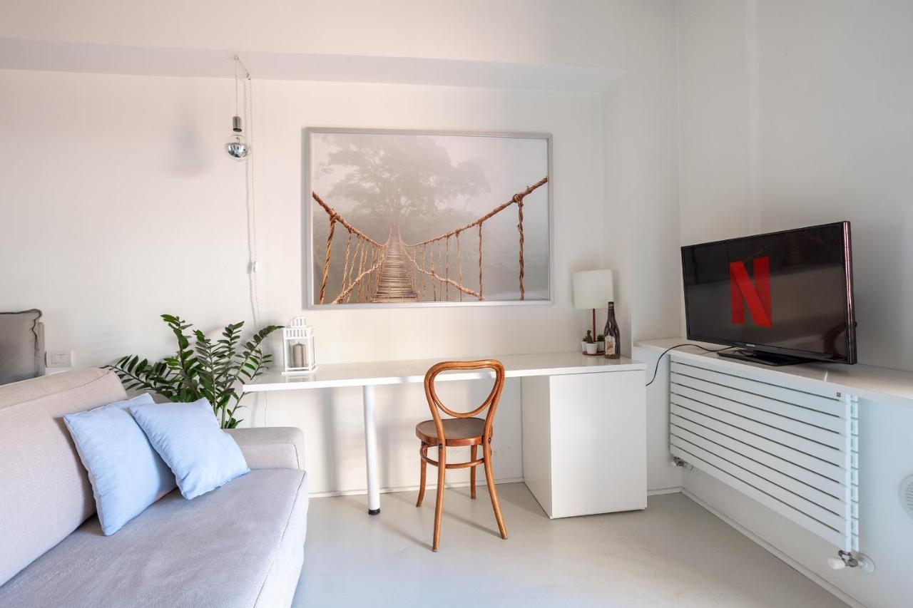 Апартаменти Design Loft Walking Distance Brera-Duomo With Wifi+Netflix Мілан Екстер'єр фото